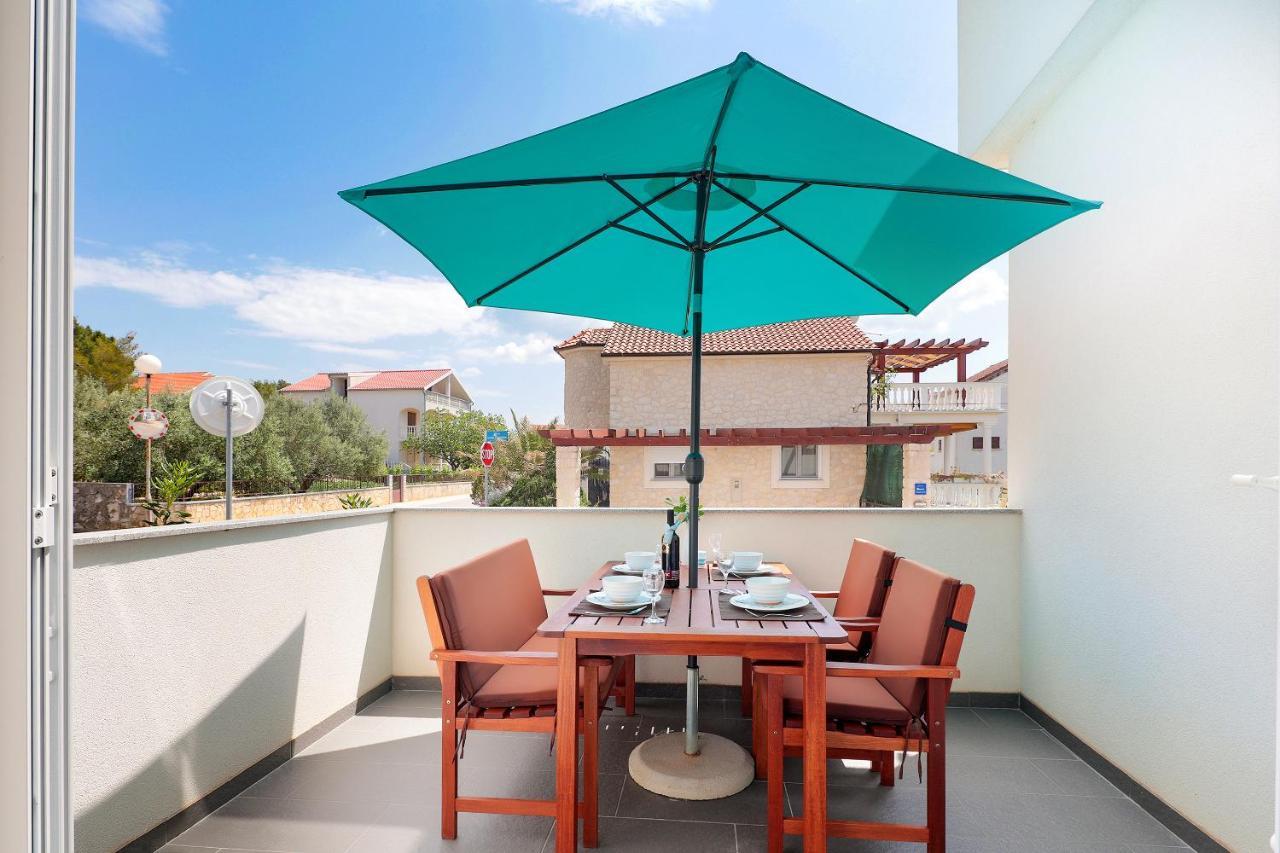Blue Sunrise Apartment Vrsi Bagian luar foto