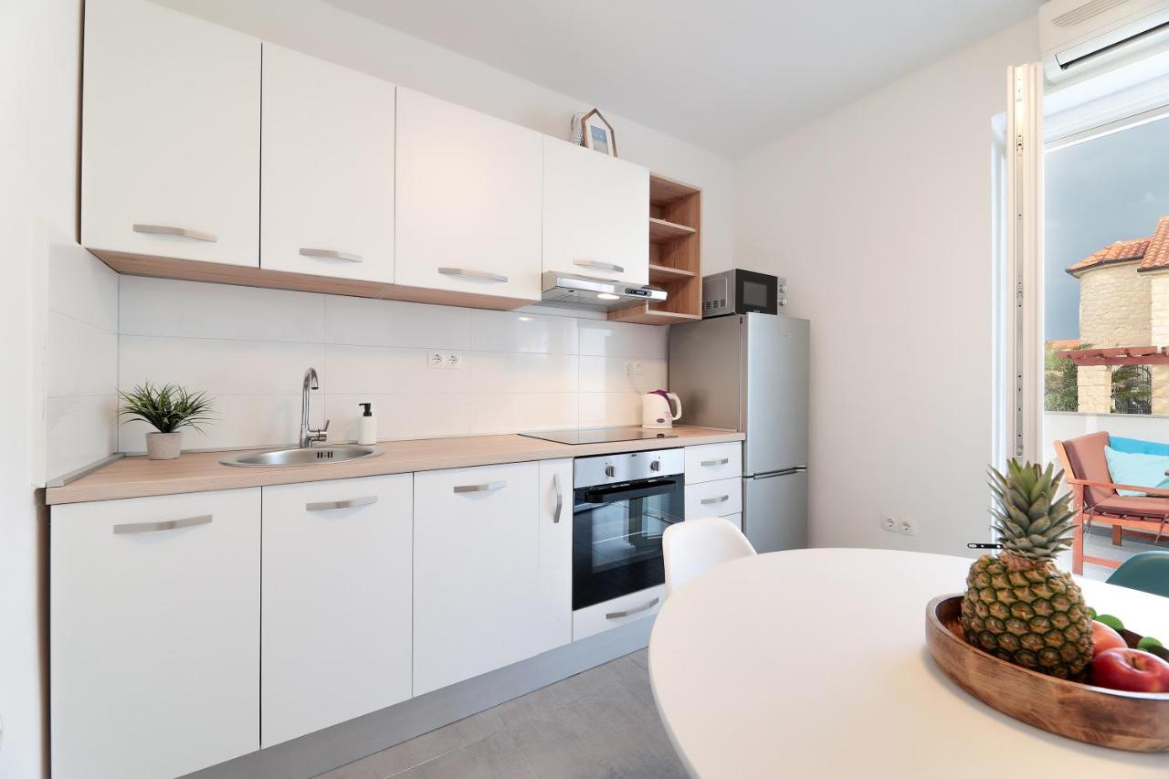 Blue Sunrise Apartment Vrsi Bagian luar foto